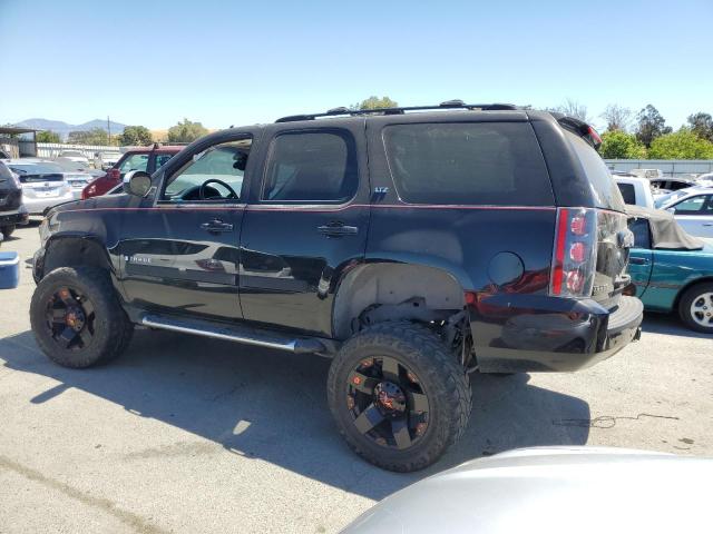 1GNFK13067J152575 - 2007 CHEVROLET TAHOE K1500 BLACK photo 2