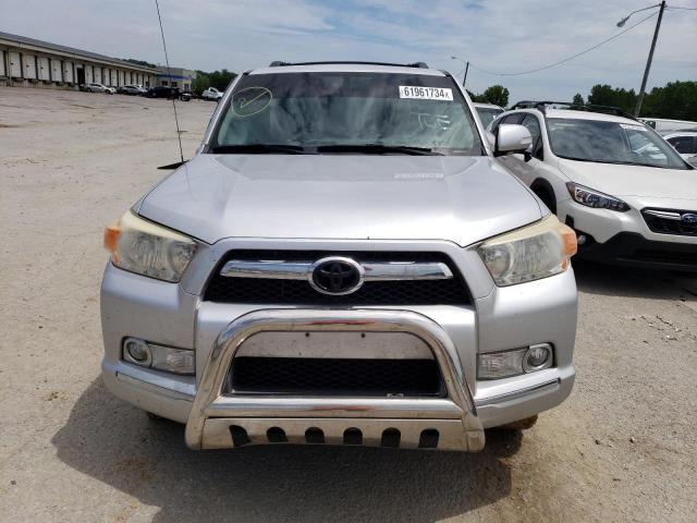 JTEBU5JR2C5088169 - 2012 TOYOTA 4RUNNER SR5 SILVER photo 5