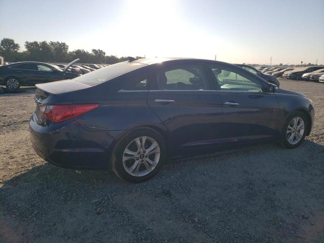 5NPEC4AC6DH630742 - 2013 HYUNDAI SONATA SE BLUE photo 3