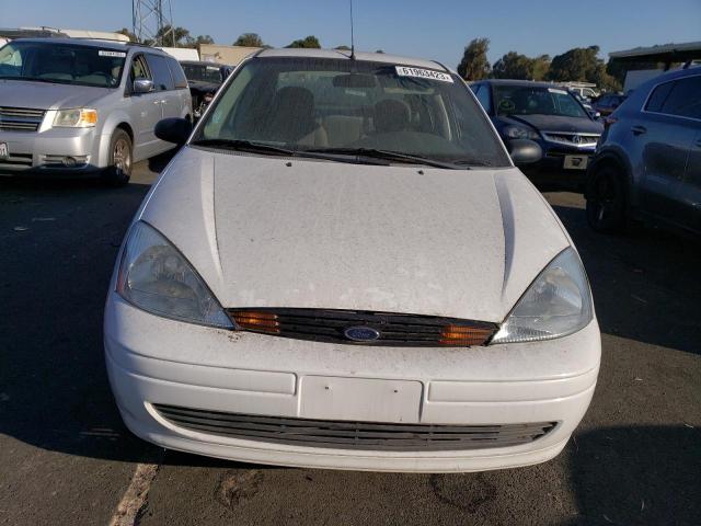 1FAFP33P02W256225 - 2002 FORD FOCUS LX WHITE photo 5