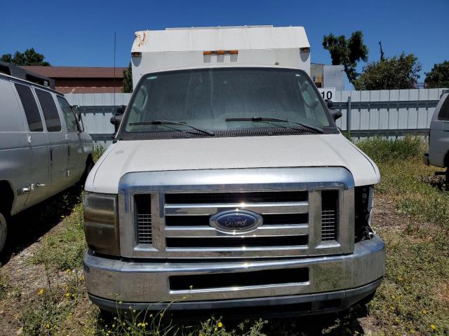 1FDSE3FLXBDA62235 - 2011 FORD ECONOLINE E350 SUPER DUTY CUTAWAY VAN WHITE photo 5