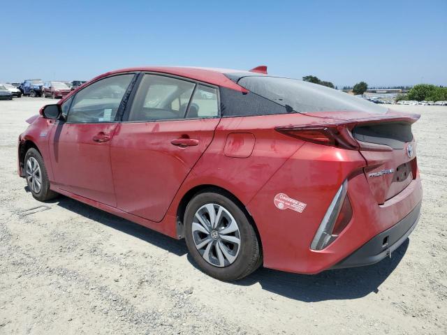 JTDKARFPXJ3077182 - 2018 TOYOTA PRIUS PRIM RED photo 2