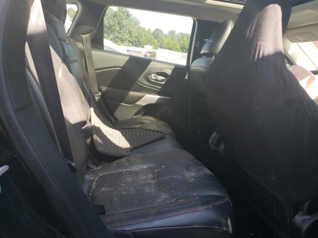 1C4PJMBX8JD592917 - 2018 JEEP CHEROKEE TRAILHAWK BLACK photo 11