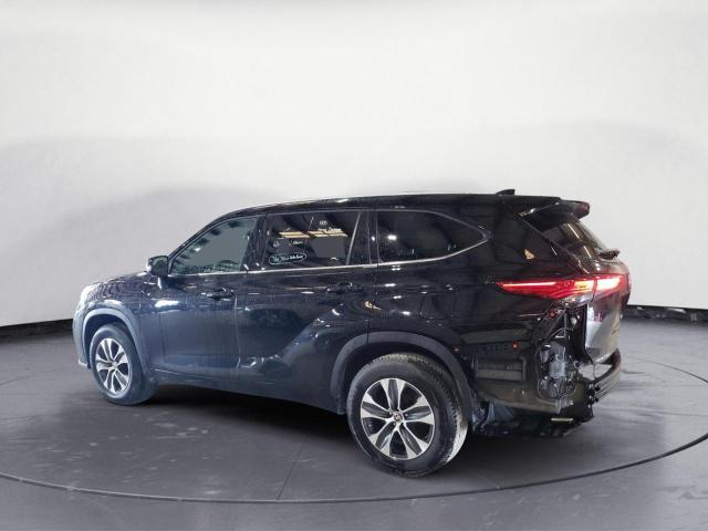 5TDGZRAH3NS551962 - 2022 TOYOTA HIGHLANDER XLE Qara foto 2