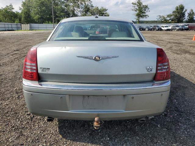 2C3LA63H86H439972 - 2006 CHRYSLER 300C SILVER photo 6