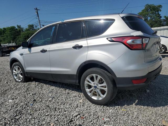 1FMCU0F70JUD60266 - 2018 FORD ESCAPE S Argent photo 2