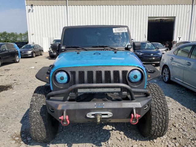 1C4HJWDG9FL667117 - 2015 JEEP WRANGLER UNLIMITED SPORT TWO TONE photo 5