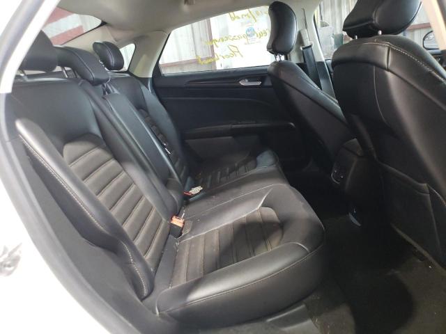 3FA6P0HD1JR256894 - 2018 FORD FUSION SE 白色 照片 10