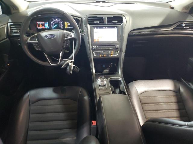 3FA6P0HD1JR256894 - 2018 FORD FUSION SE 白色 照片 8