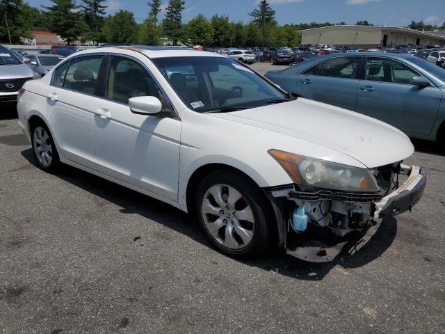 1HGCP26899A073927 - 2009 HONDA ACCORD EXL WHITE photo 4