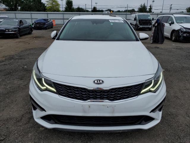 5XXGT4L3XKG329390 - 2019 KIA OPTIMA LX 白色 照片 5