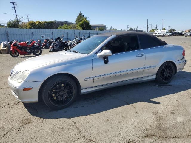 2005 MERCEDES-BENZ CLK 320, null