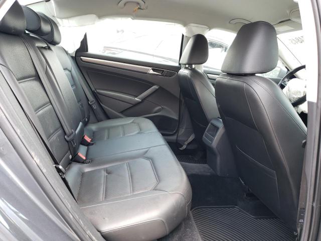 1VWDT7A37HC036012 - 2017 VOLKSWAGEN PASSAT R-LINE Grau Foto 10