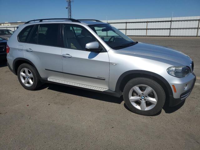 5UXFE4C50AL384841 - 2010 BMW X5 XDRIVE30I 银色 照片 4