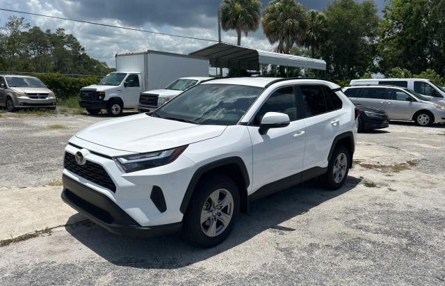 2T3W1RFV8SC307558 - 2025 TOYOTA RAV4 XLE 白色 照片 2