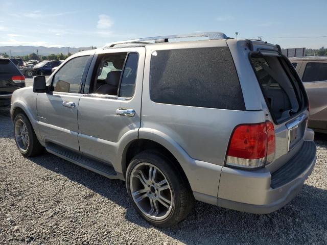 5LMEU68H65ZJ21845 - 2004 LINCOLN AVIATOR 银色 照片 2