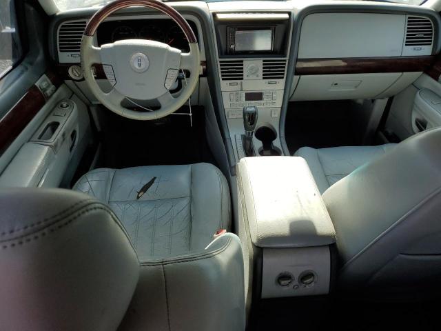 5LMEU68H65ZJ21845 - 2004 LINCOLN AVIATOR 银色 照片 8