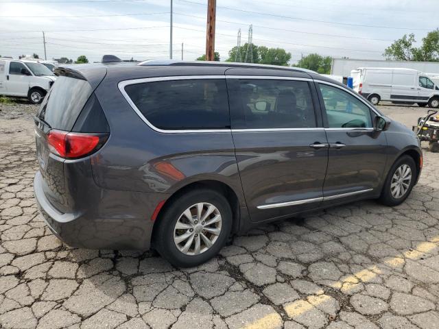2C4RC1BG1KR680949 - 2019 CHRYSLER PACIFICA TOURING L GRAY photo 3