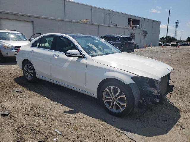 WDDWF4KB1JR341070 - 2018 MERCEDES-BENZ C 300 4MATIC WHITE photo 4