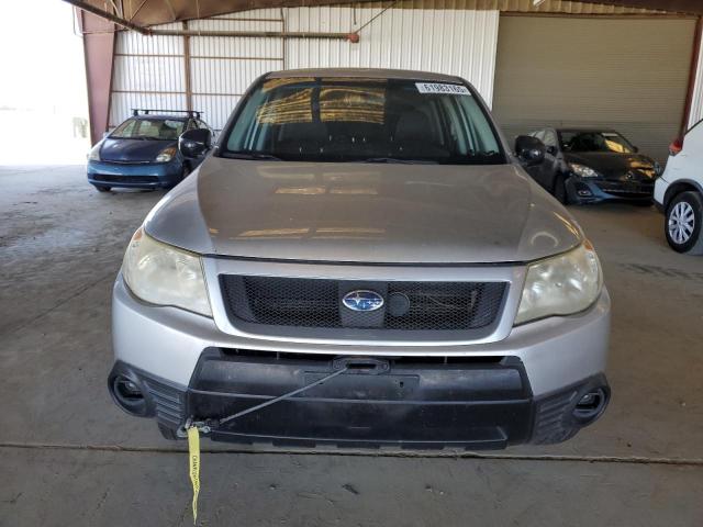 JF2SH6BC6AH904208 - 2010 SUBARU FORESTER XS Күміс фото 5