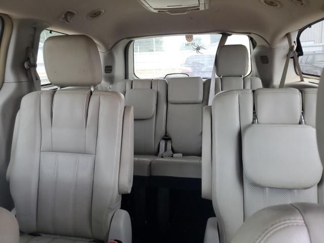 2A4RR8DG6BR603945 - 2011 CHRYSLER TOWN & COU TOURING L SILVER photo 10