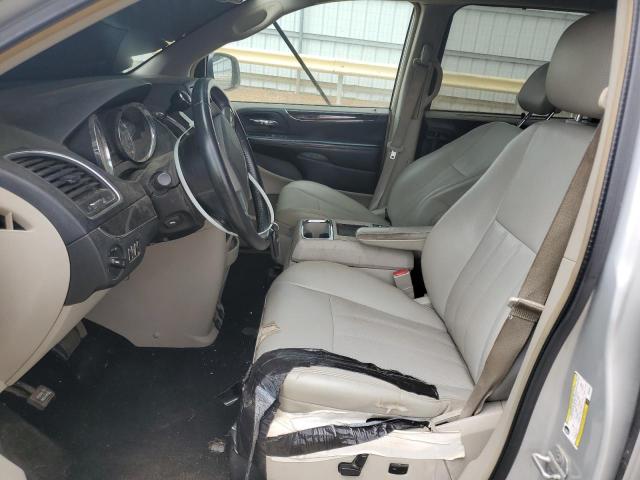 2A4RR8DG6BR603945 - 2011 CHRYSLER TOWN & COU TOURING L SILVER photo 7