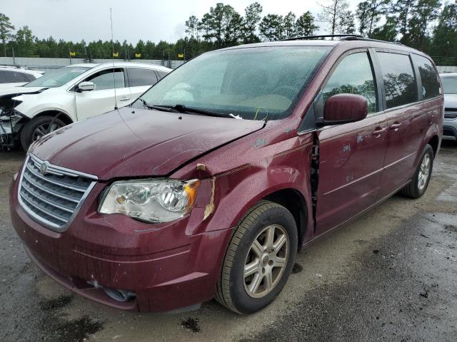 2A8HR54P28R827134 - 2008 CHRYSLER TOWN & COU TOURING MAROON photo 1