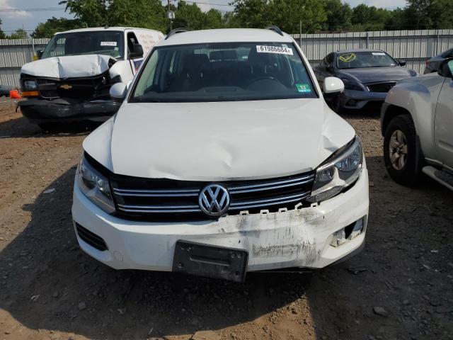 WVGBV7AX7HK051635 - 2017 VOLKSWAGEN TIGUAN S WHITE photo 5