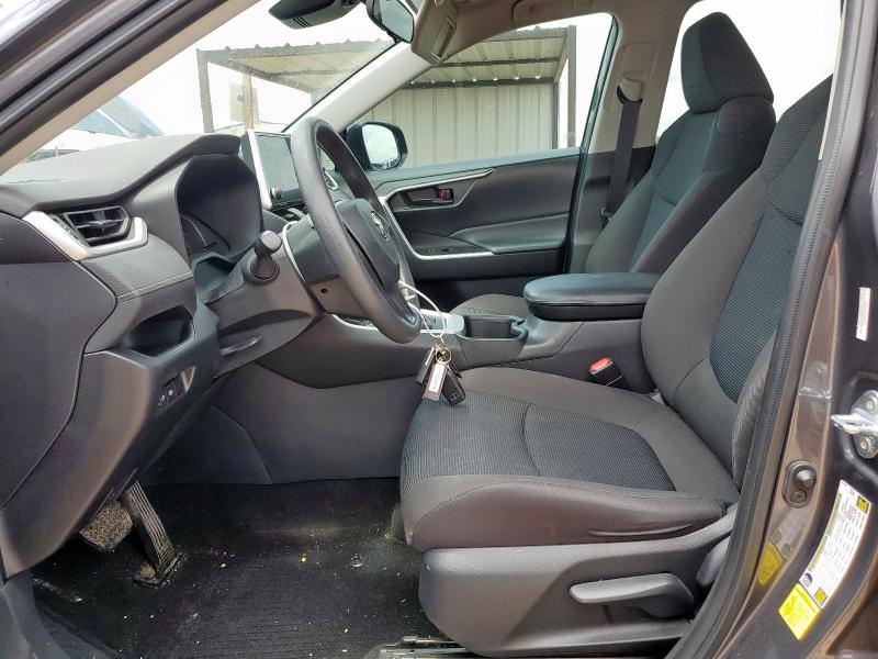 2T3H1RFV1PW261280 - 2023 TOYOTA RAV4 LE CHARCOAL photo 7