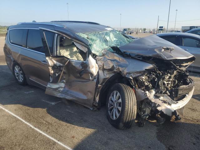 2C4RC1BG1JR276452 - 2018 CHRYSLER PACIFICA TOURING L თაფლისფერი ფოტო 4