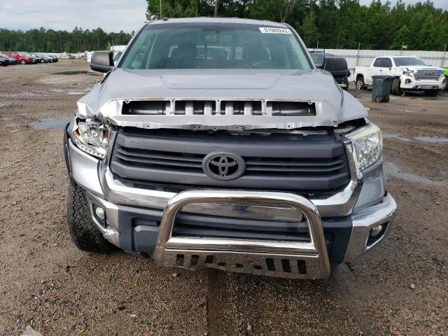 5TFRM5F18EX079084 - 2014 TOYOTA TUNDRA DOUBLE CAB SR/SR5 SILVER photo 5