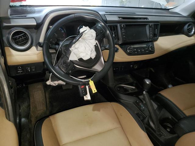 2T3DFREV7HW635619 - 2017 TOYOTA RAV4 LIMITED 白色 照片 8