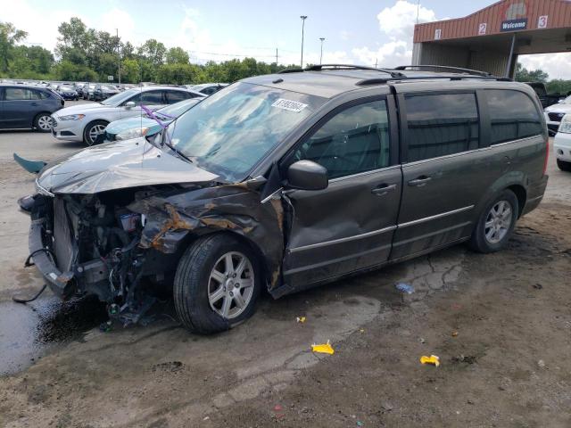 2010 CHRYSLER TOWN & COU TOURING PLUS, 