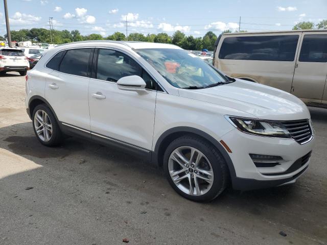 5LMCJ3D94HUL12517 - 2017 LINCOLN MKC RESERVE Blanco foto 4