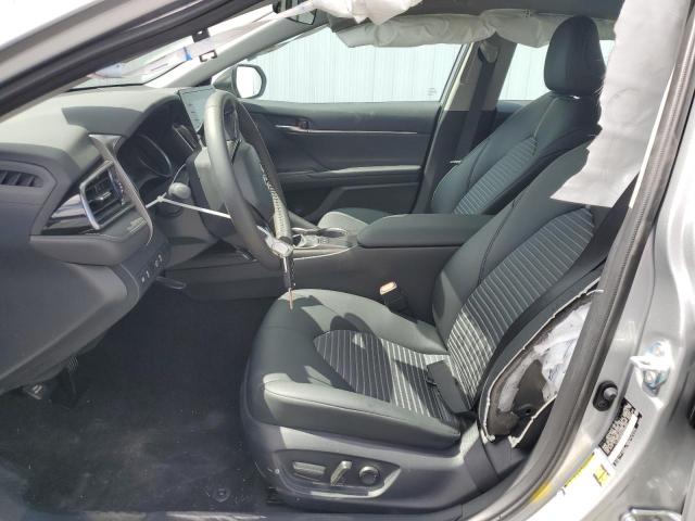 4T1G11AK4RU236363 - 2024 TOYOTA CAMRY SE NIGHT SHADE SILVER photo 7