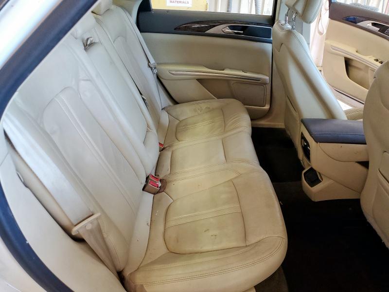 3LN6L2G94DR806667 - 2013 LINCOLN MKZ თეთრი ფოტო 10