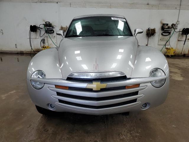 1GCES14H35B119467 - 2005 CHEVROLET SSR 银色 照片 5