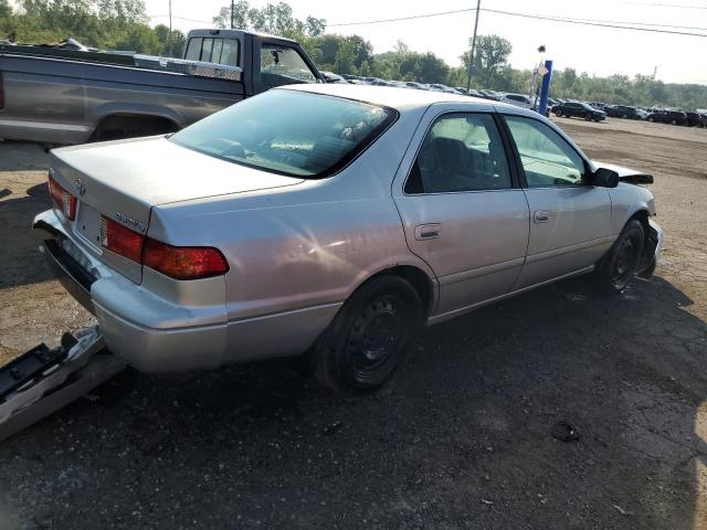 4T1BG22K01U841059 - 2001 TOYOTA CAMRY A CE SILVER photo 3