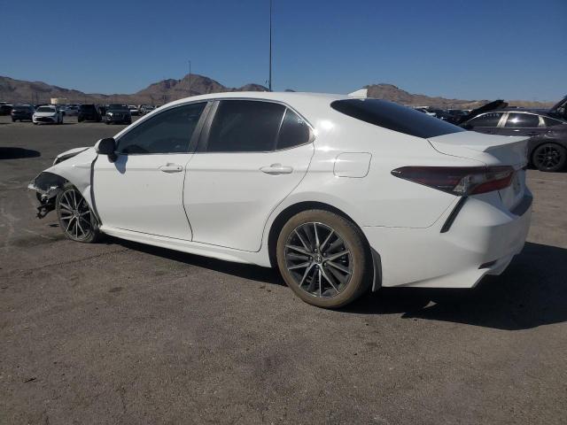 4T1G11AK6PU764175 - 2023 TOYOTA CAMRY SE NIGHT SHADE WHITE photo 2