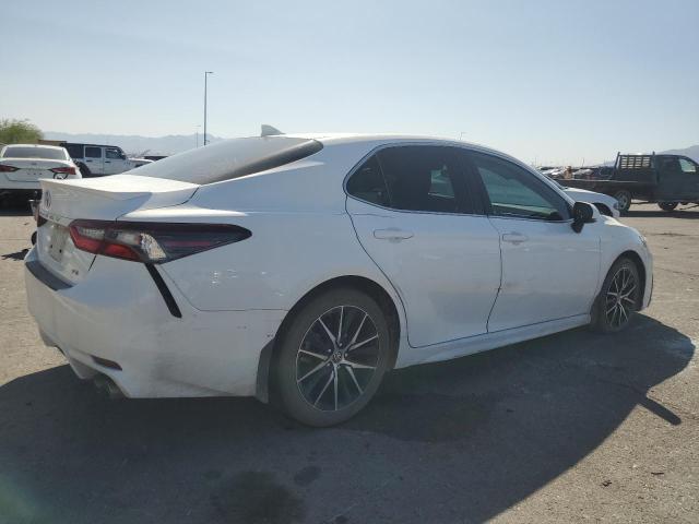 4T1G11AK6PU764175 - 2023 TOYOTA CAMRY SE NIGHT SHADE WHITE photo 3