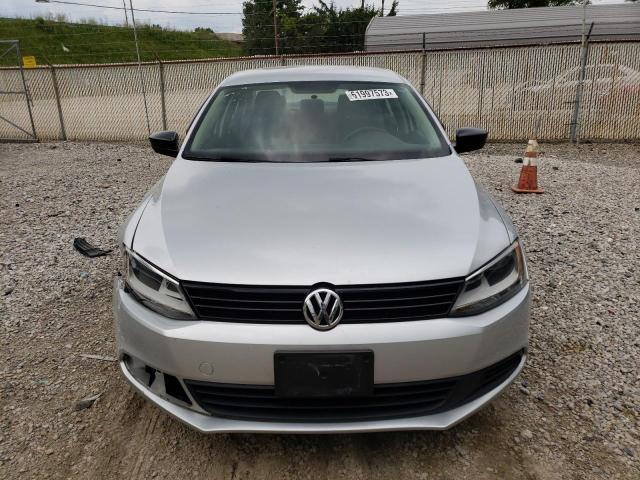 3VW2K7AJ4EM332978 - 2014 VOLKSWAGEN JETTA BASE Gris photo 5