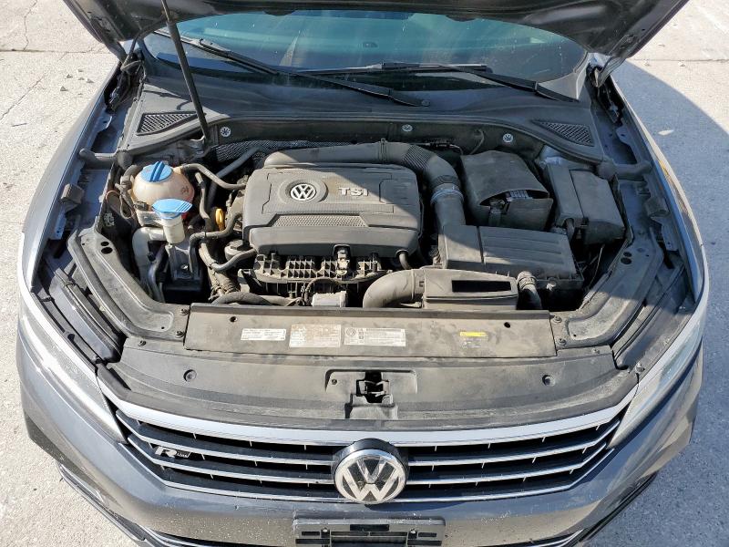 1VWDT7A38HC084814 - 2017 VOLKSWAGEN PASSAT R-LINE ნაცრისფერი ფოტო 11
