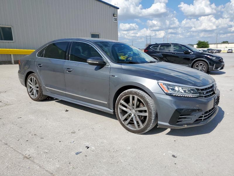 1VWDT7A38HC084814 - 2017 VOLKSWAGEN PASSAT R-LINE ნაცრისფერი ფოტო 4