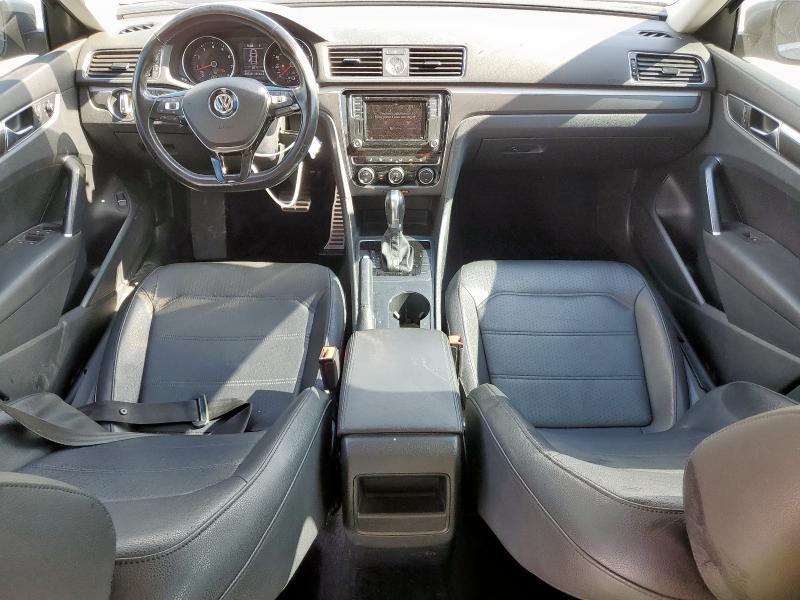 1VWDT7A38HC084814 - 2017 VOLKSWAGEN PASSAT R-LINE ნაცრისფერი ფოტო 8