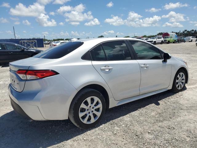 5YFB4MDE6RP157304 - 2024 TOYOTA COROLLA LE 银色 照片 3