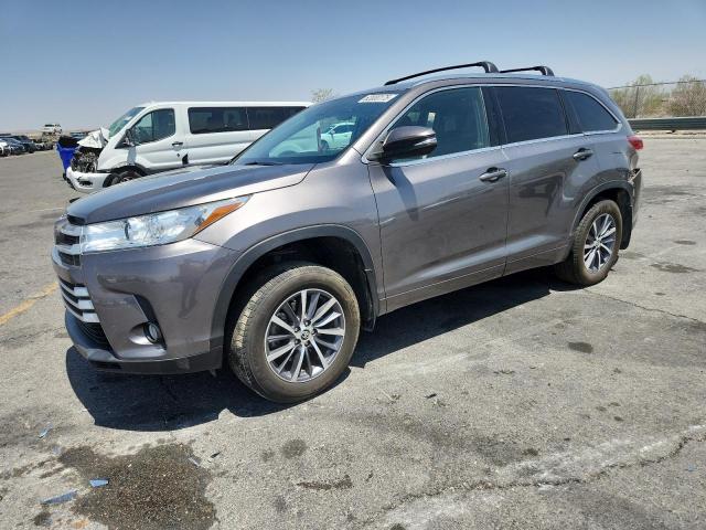 2018 TOYOTA HIGHLANDER SE, 