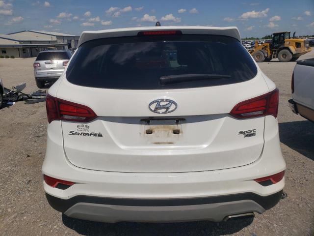 5NMZTDLBXJH106055 - 2018 HYUNDAI SANTA FE S WHITE photo 6