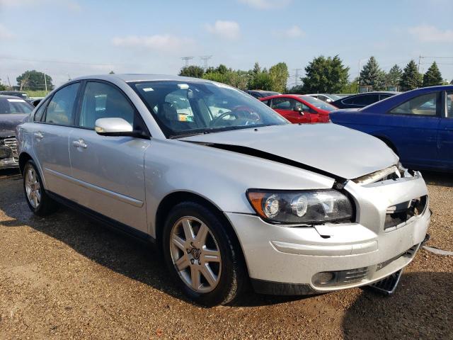 YV1MS682352089413 - 2005 VOLVO S40 T5 SILVER photo 4