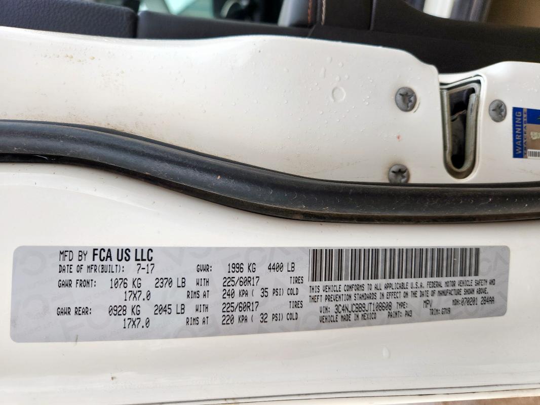 3C4NJCBB9JT108608 - 2018 JEEP COMPASS LATITUDE 白色 照片 13