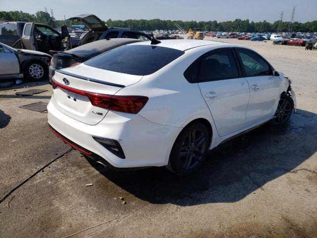 3KPF34AD9ME278712 - 2021 KIA FORTE GT LINE WHITE photo 3